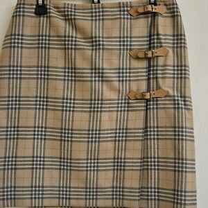 Rena Rowan Beige And Grey Plaid Skirt with Buckle Details